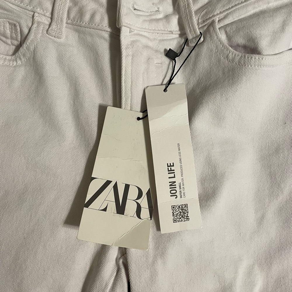 ZARA Skinny Fit White Jeans